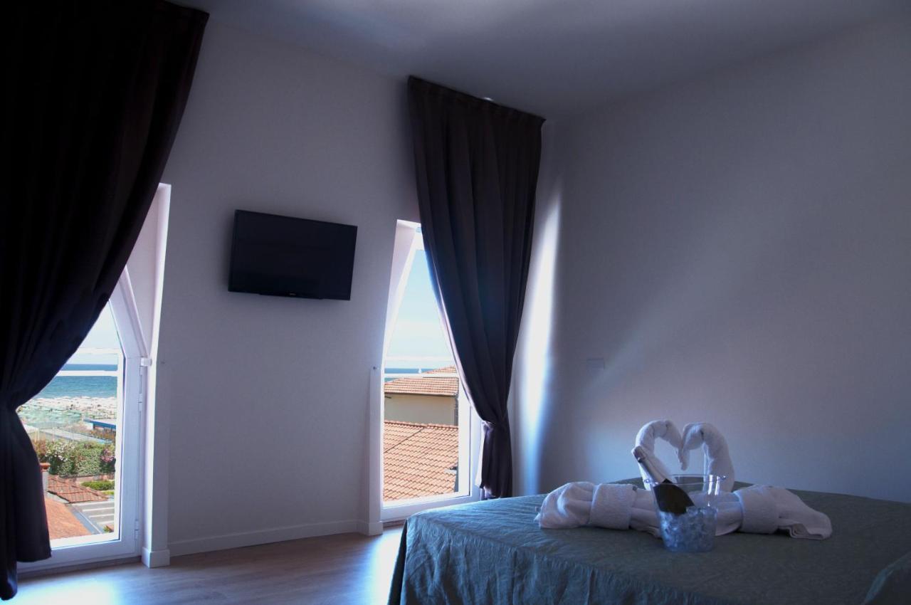 Hotel Ondina E Milazzo แชร์เวีย ภายนอก รูปภาพ